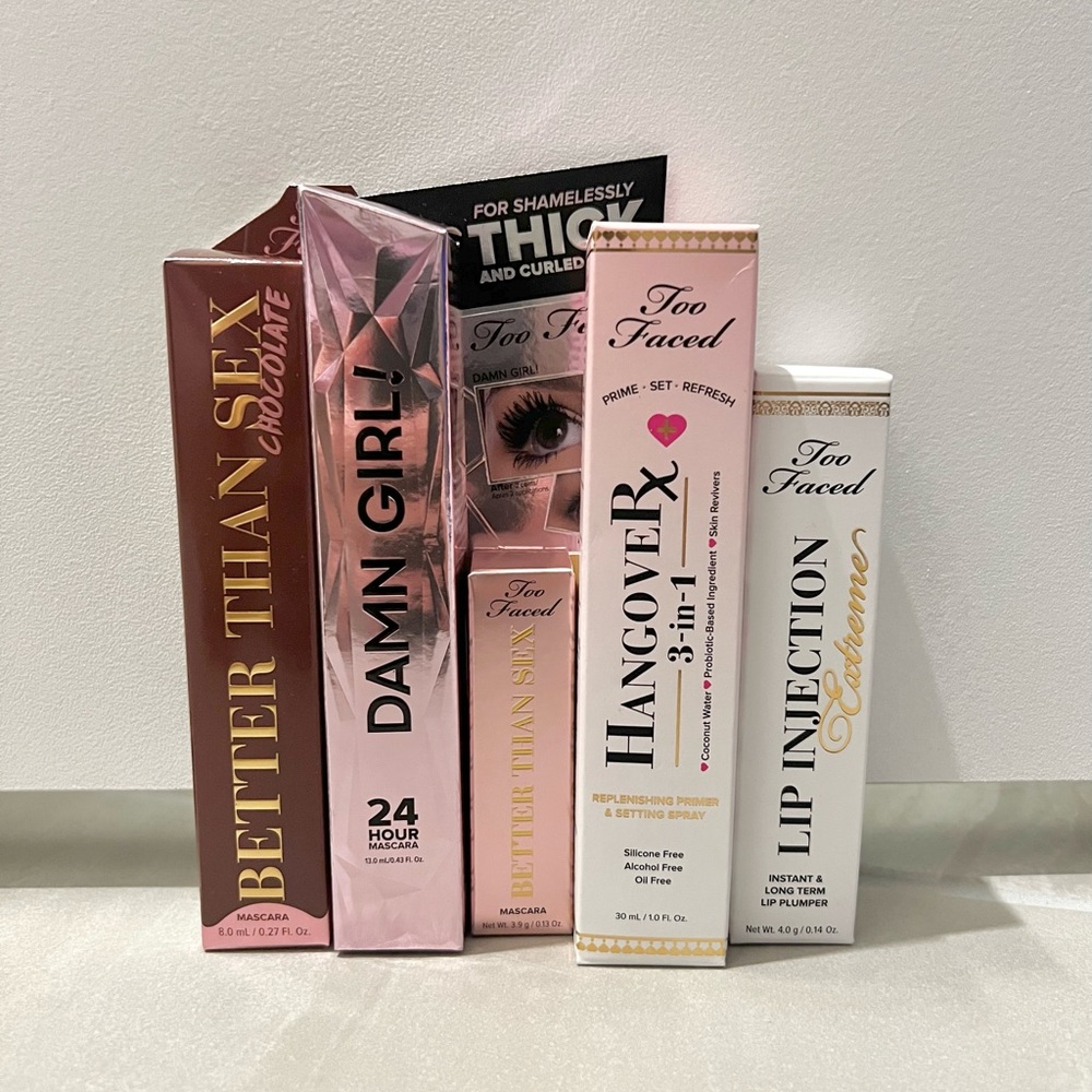Too Faced Cosmetics Bundle Set